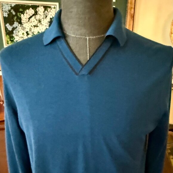 Salvatore Ferragamo Lambs Wool/Silk/Cashmere V-Neck Pullover Sweater, Sz Med. - Picture 2 of 11